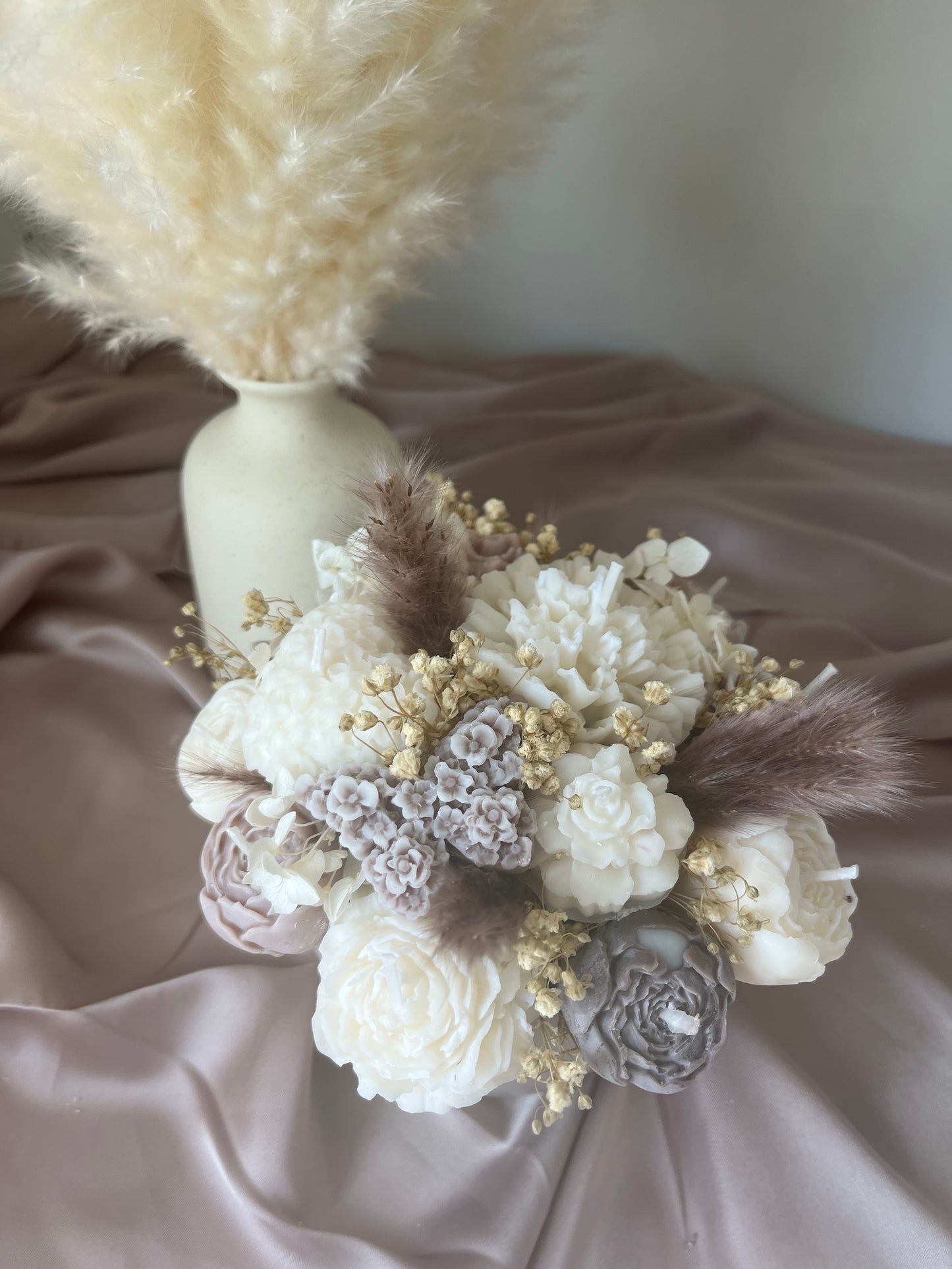 Blumenstrauss beige