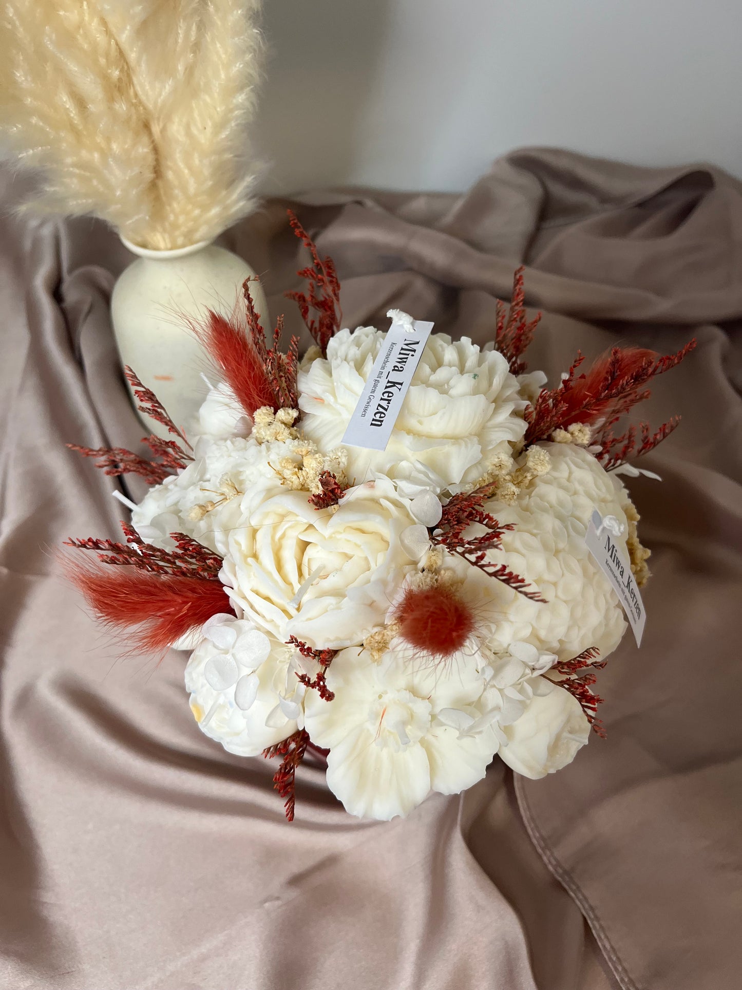 Blumenstrauss weiss rot