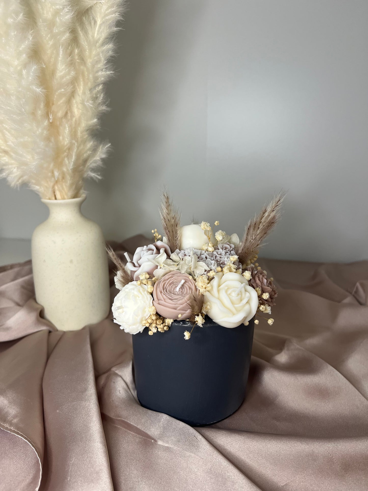 Blumenstrauss beige klein 1