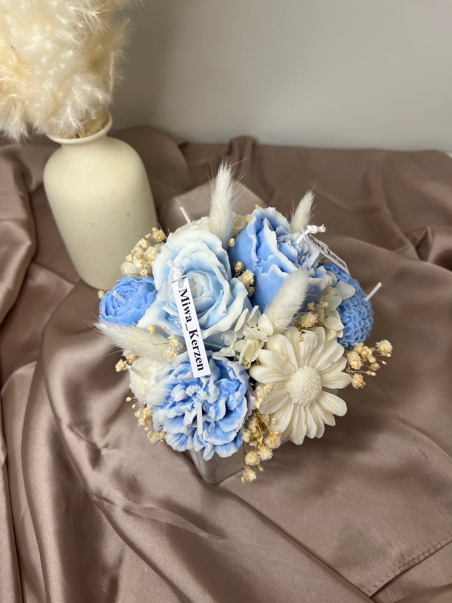 Blumenstrauss mittel blau