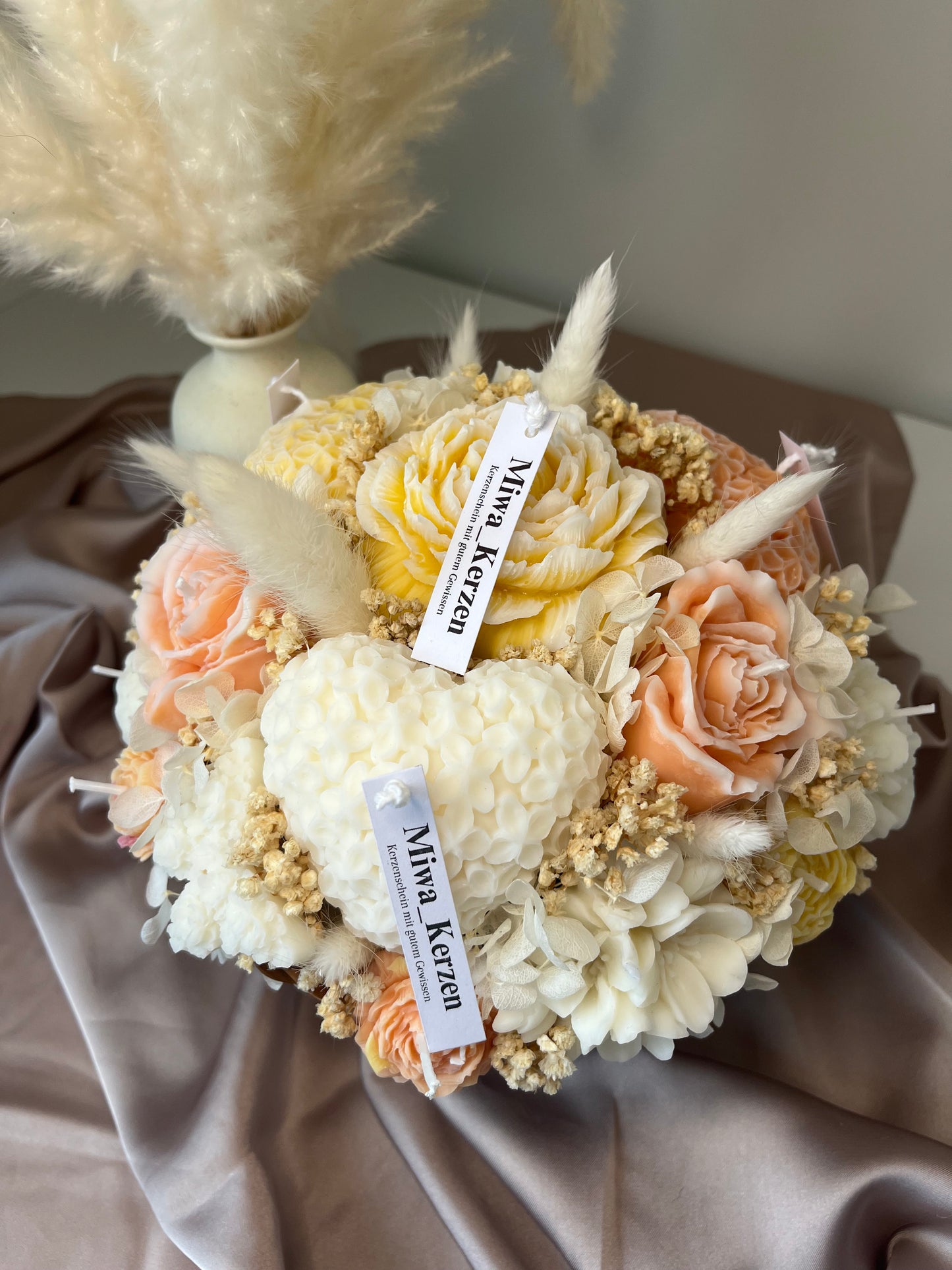 Blumenstrauss gelb orange gross