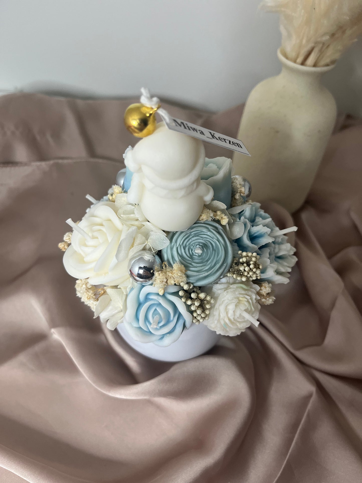 Blumenstrauss Schneemann blau