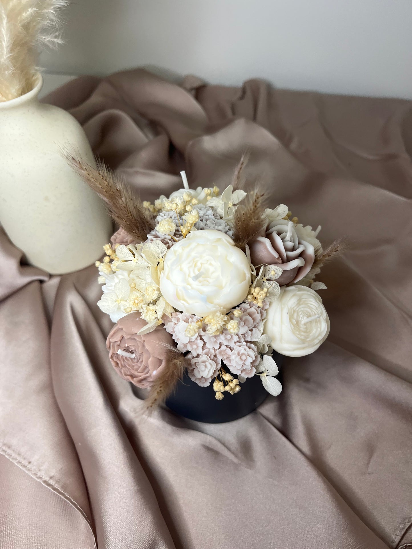 Blumenstrauss beige klein 1