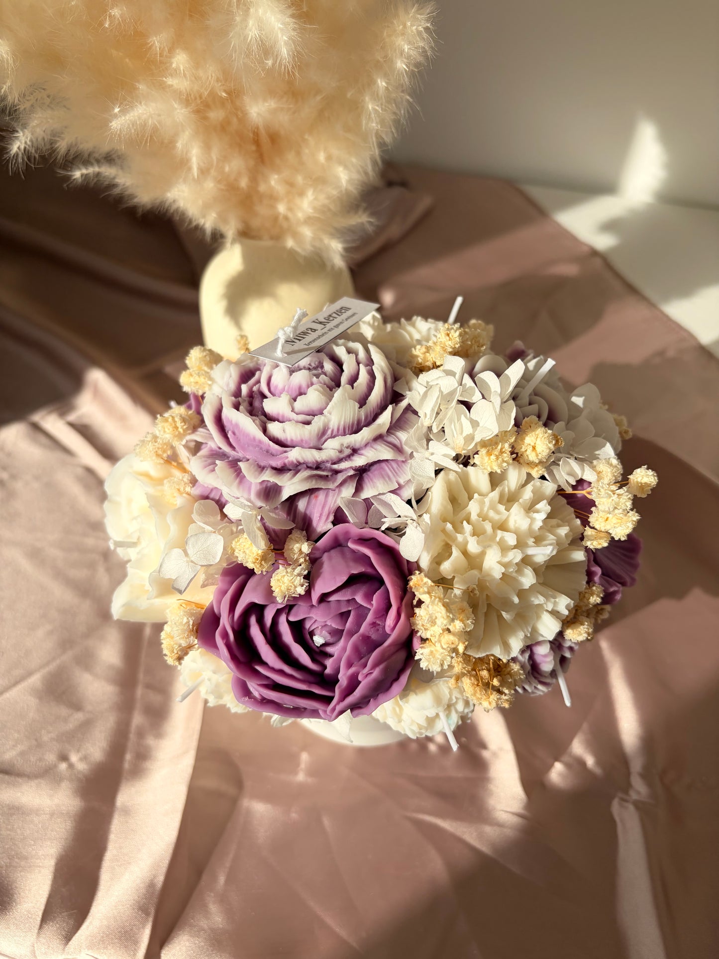 Blumenstrauß violett mittel